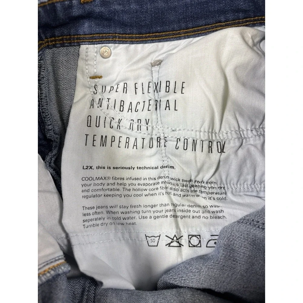 DU/ER L2X Performance Denim Pants Mens 32x32 Stretch Indigo Blue Coolmax Jeans